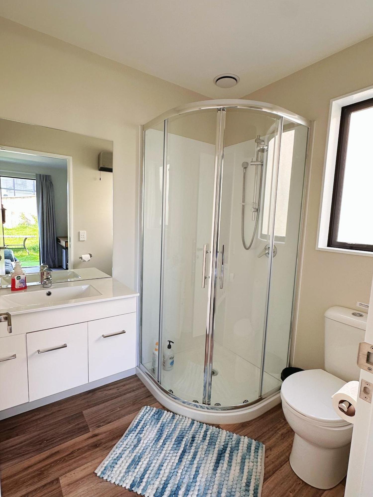 פרנקטון Hanleys Private Room Near Airport מראה חיצוני תמונה